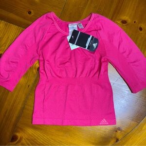 🖤Adidas Pink Short Sleeve Workout Top Size S